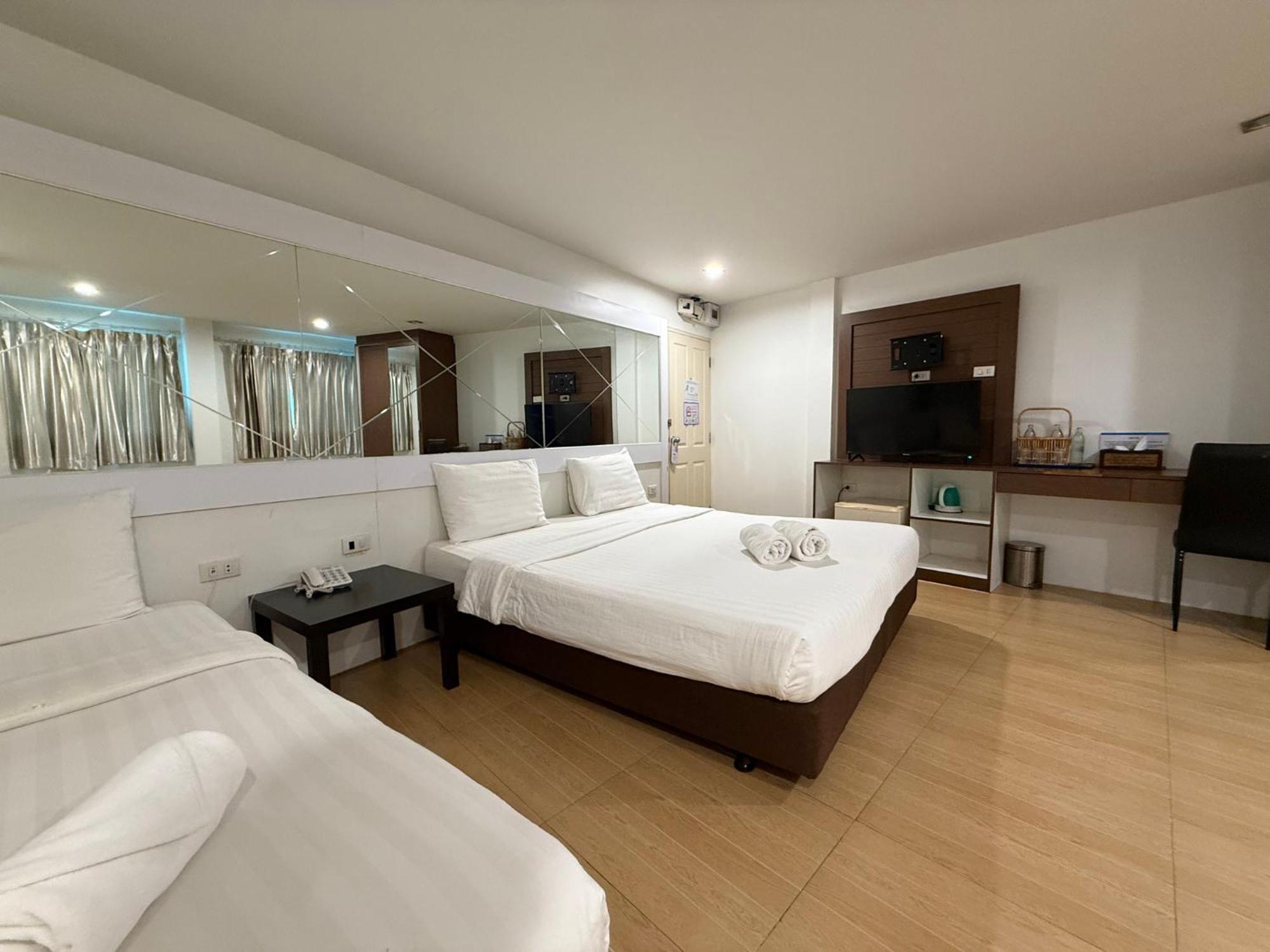 Bed By Cruise Hotel At Samakkhi-Tivanont Nonthaburi Exteriér fotografie