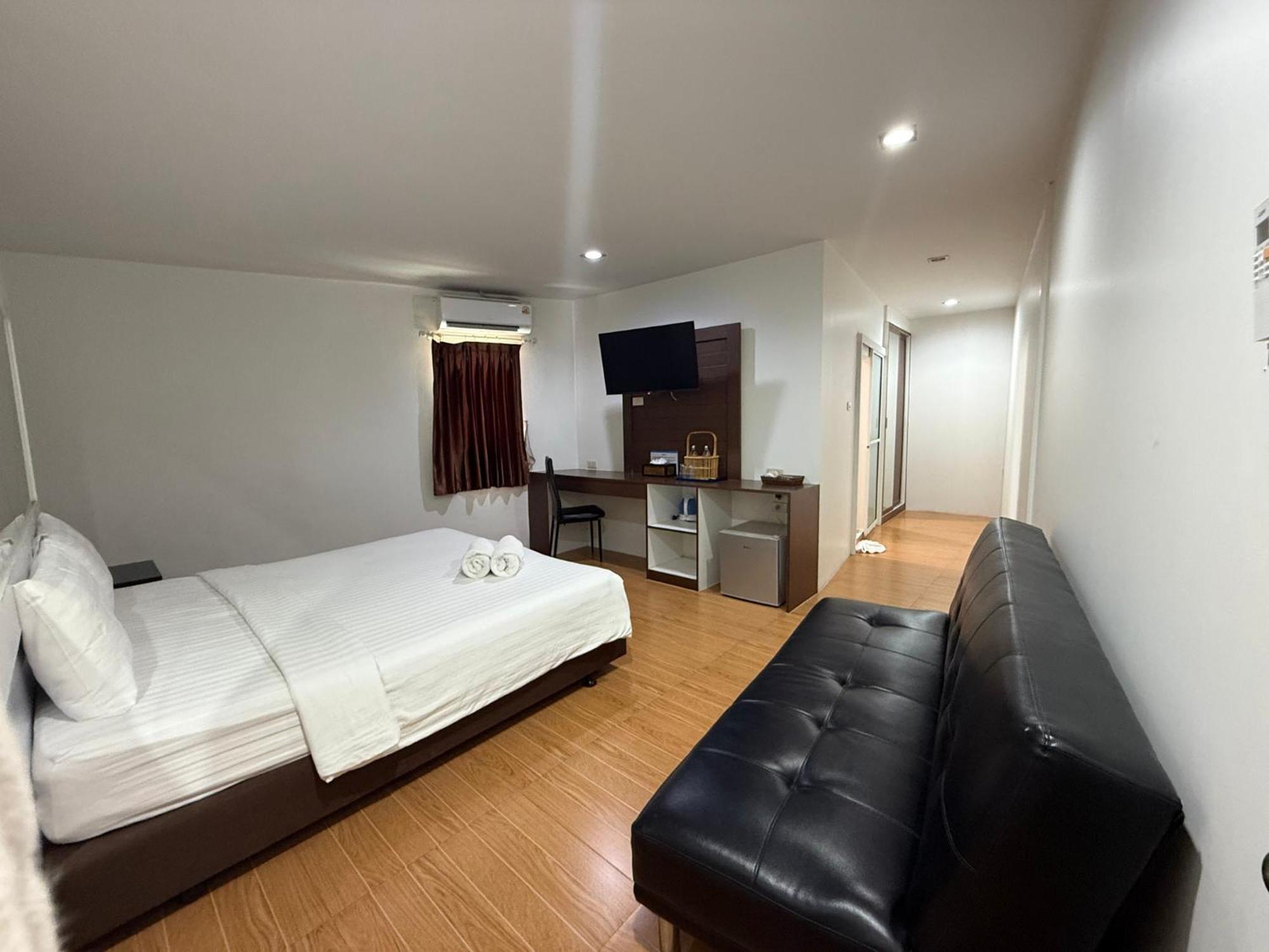 Bed By Cruise Hotel At Samakkhi-Tivanont Nonthaburi Exteriér fotografie